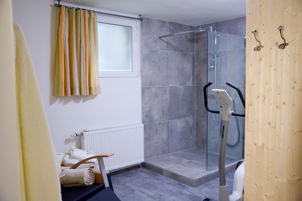 Gerda Wellness Apartment Grinzens Kültér fotó